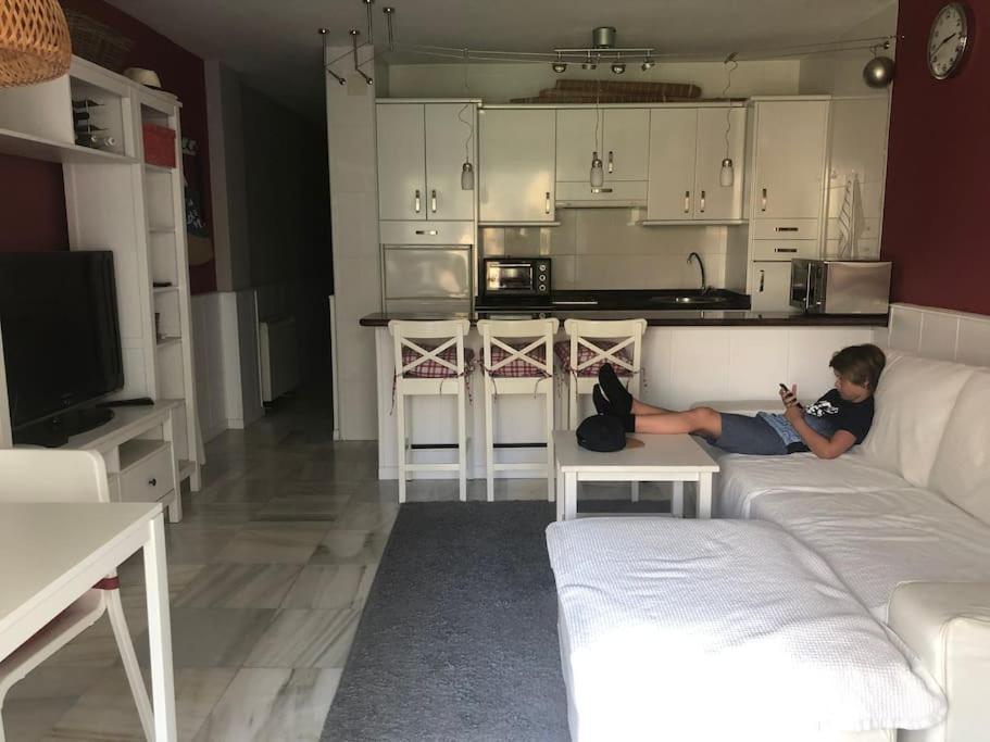 Apartamentos Rio Marinas 15 Playazo Beach Nerja Eksteriør billede