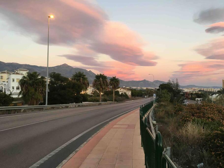 Apartamentos Rio Marinas 15 Playazo Beach Nerja Eksteriør billede