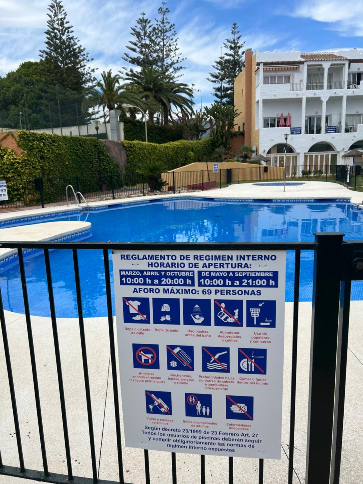 Apartamentos Rio Marinas 15 Playazo Beach Nerja Eksteriør billede